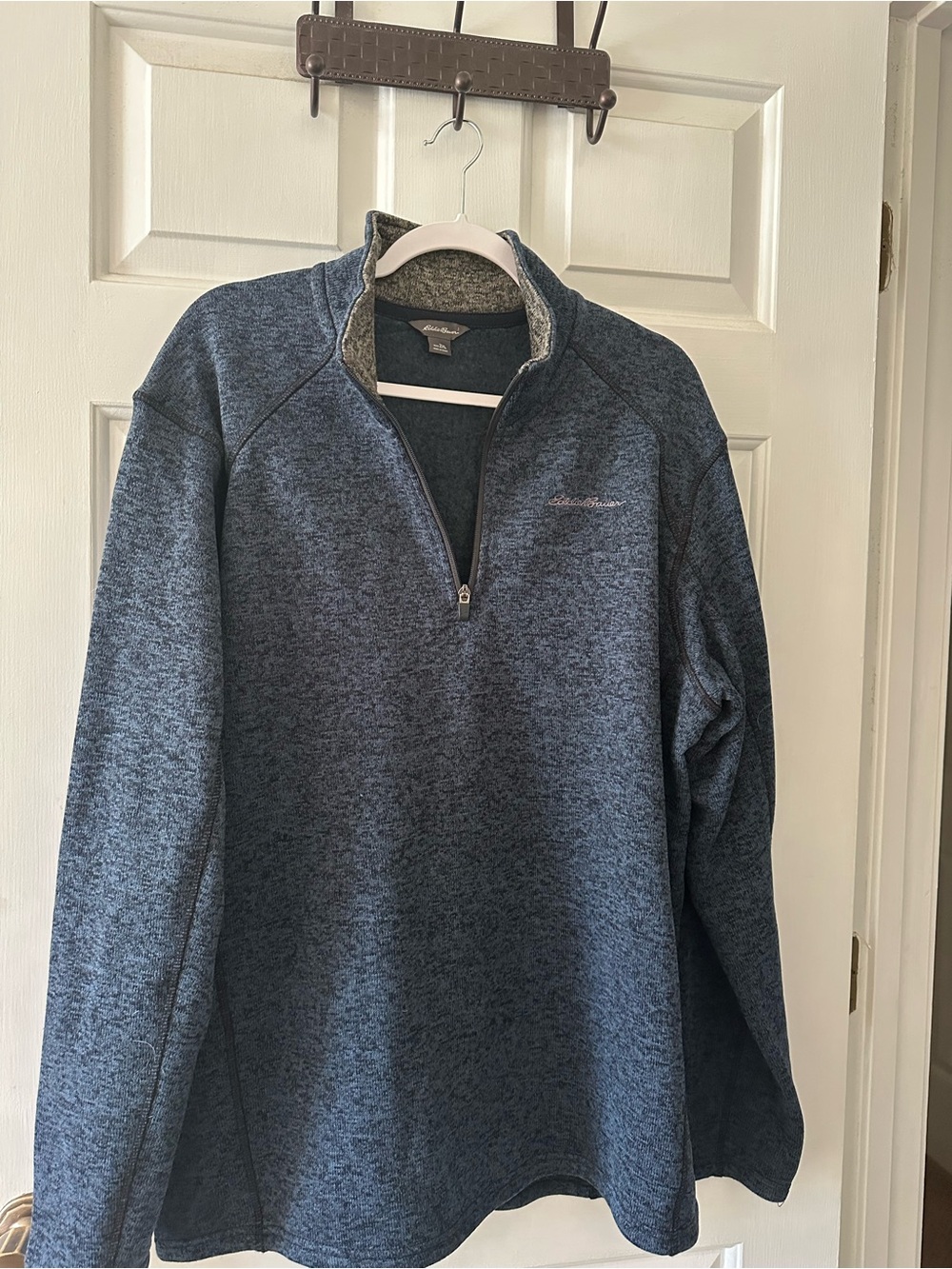 Eddie Bauer Men's Heathered Navy Quarter-Zip Pullover